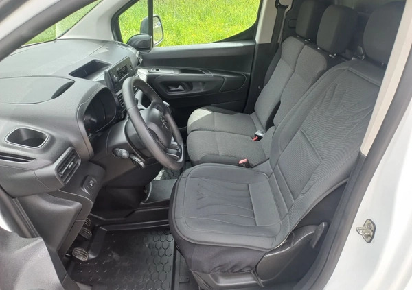 Citroen Berlingo cena 39900 przebieg: 172000, rok produkcji 2019 z Stargard małe 121